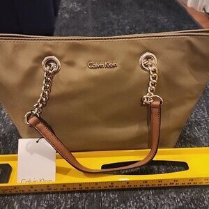 NWT Calvin Klein Women's Florence Nylon Tote Purse Style H4AAE2DX